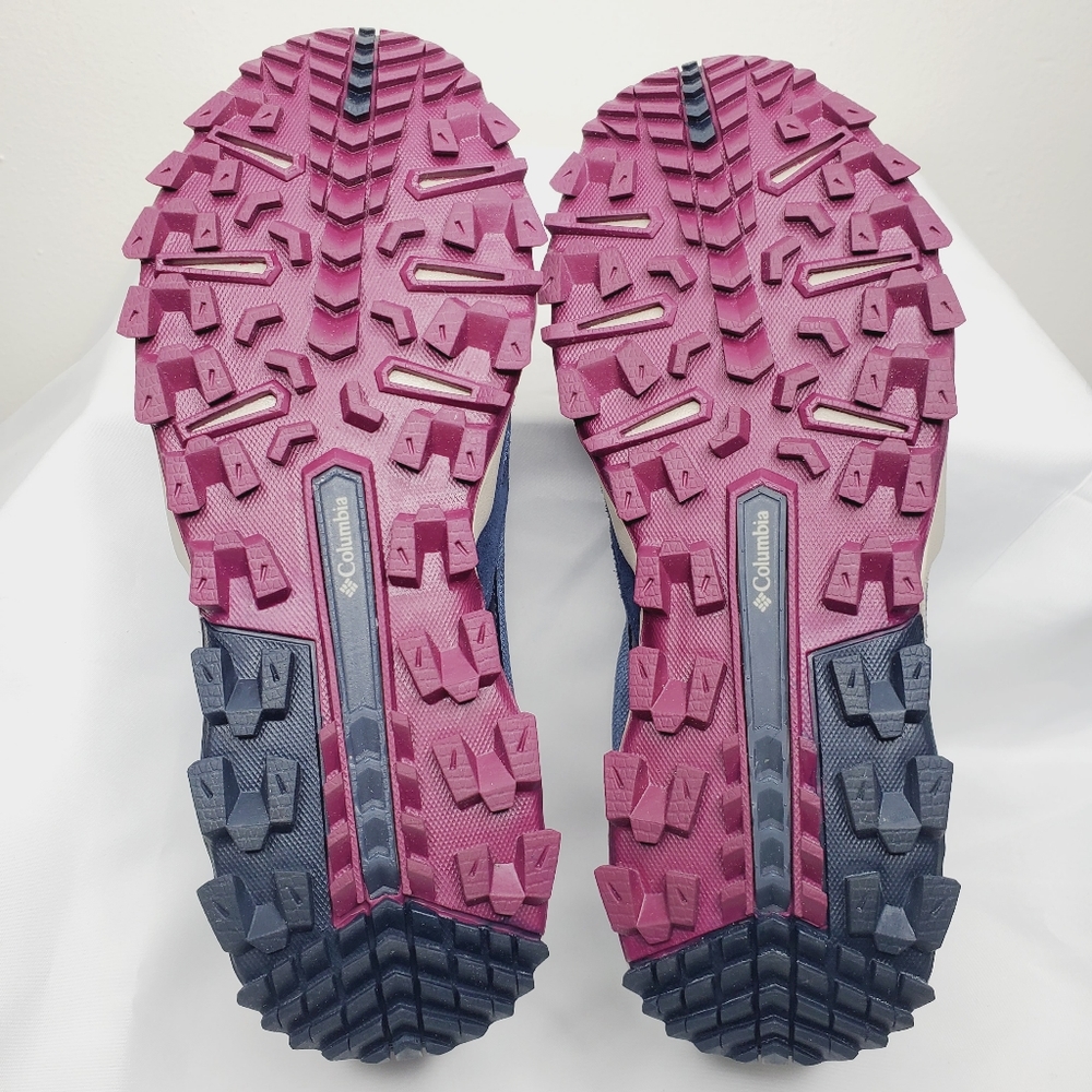 Columbia Trail Waterproof Shoes - Picture 2 of 9